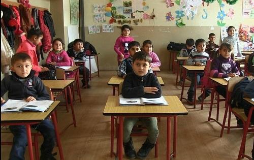 Bakıda bu məktəblər distant təhsilə keçdi - Siyahı